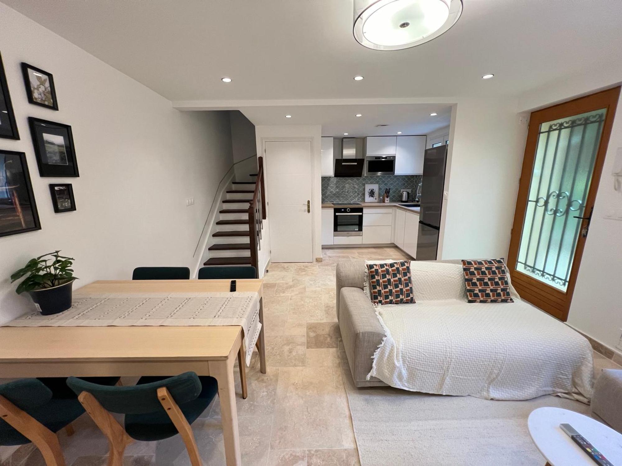 Charming House 2Br, 100M To Rer B Laplace Station Аркуей Екстер'єр фото